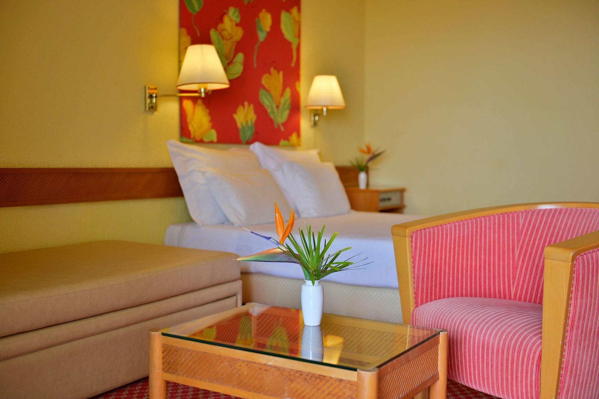 Pestana Blue Alvor Beach מראה חיצוני תמונה A room at the hotel